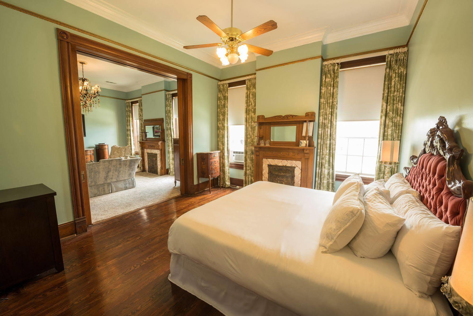 Bed and Breakfast Mosheim Mansion Seguin Zewnętrze zdjęcie